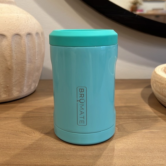 BRUMATE WITH MULTIPLE TOPS - Picture 2 of 3